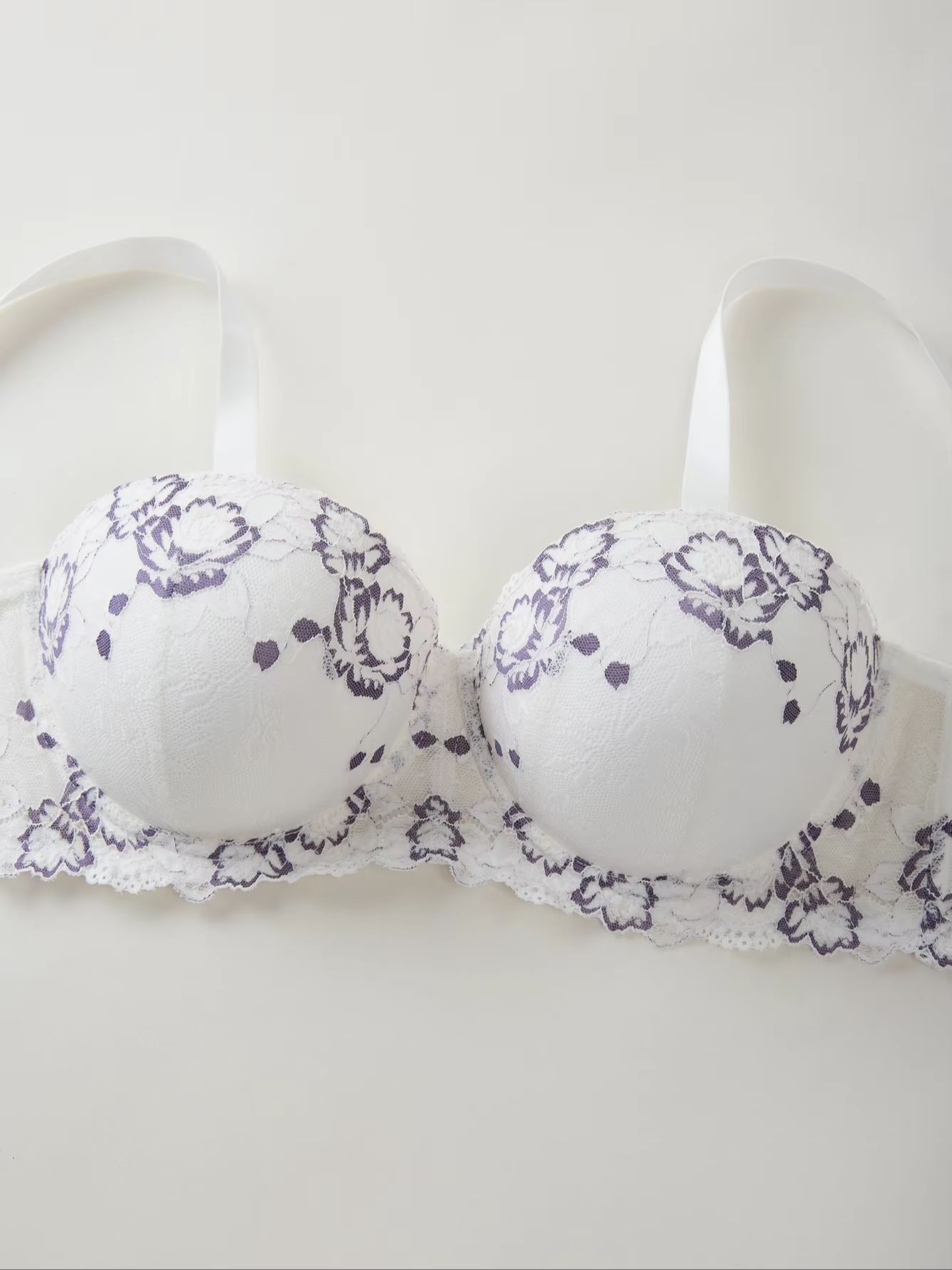 Plus Size Lace & Embroidery Wo - Underwire Bra Padded ulasan dan harga